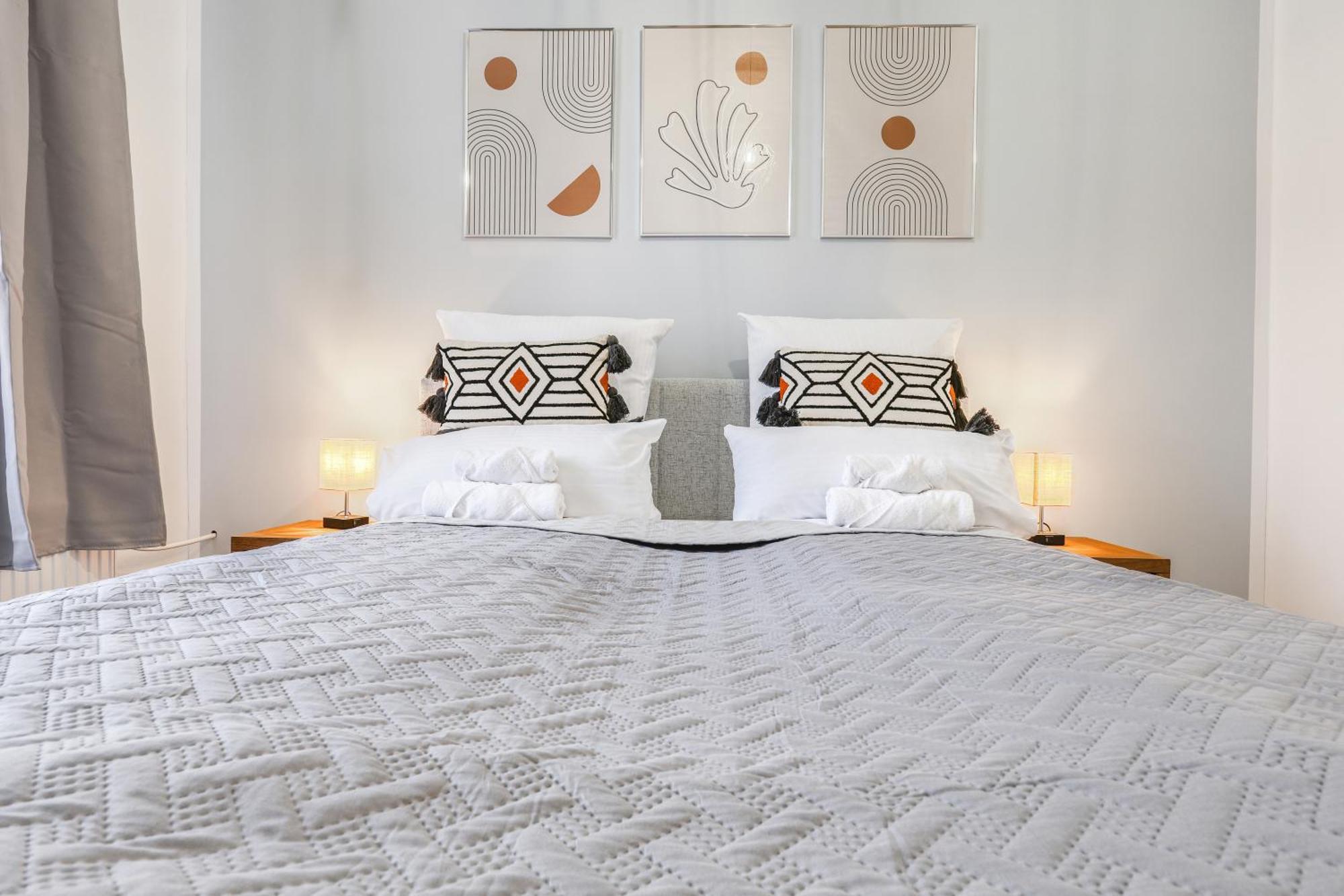 Apartamento Cruwzo - Modern Centrally Located With Parking