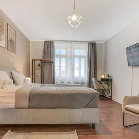 Cruwzo - Modern Centrally Located Apartment With Parking Ингольштадт Экстерьер фото