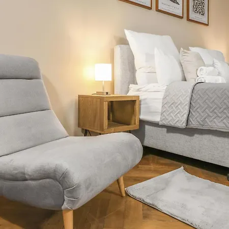 Cruwzo - Modern Centrally Located Apartment With Parking Ингольштадт Экстерьер фото