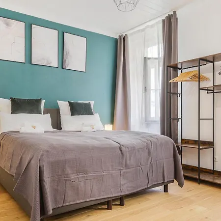Cruwzo - Modern Centrally Located Apartment With Parking Ингольштадт Экстерьер фото