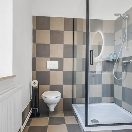 Cruwzo - Modern Centrally Located Apartment With Parking Ингольштадт Экстерьер фото